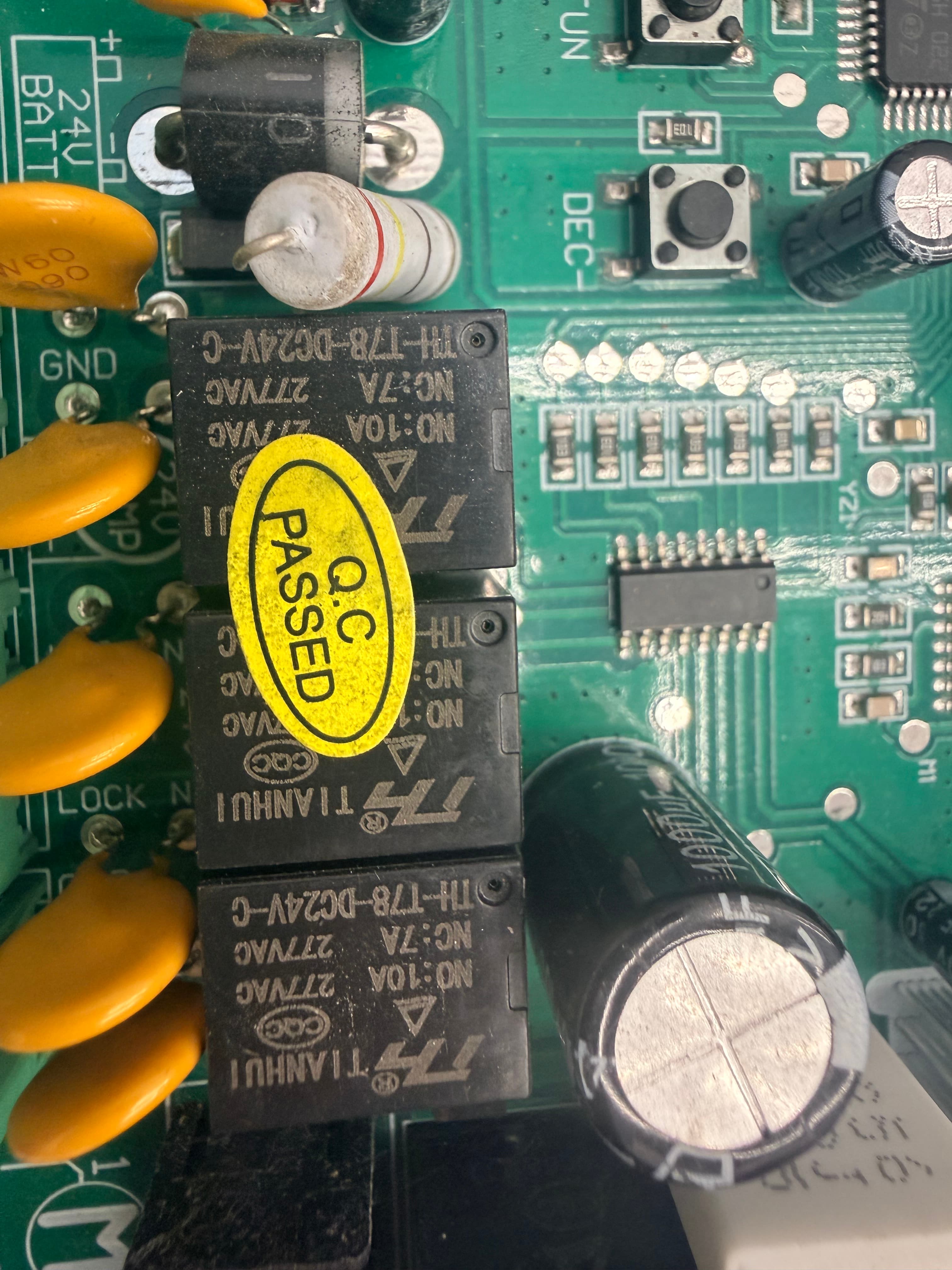Tianhui TH-T78 Relays (×4)